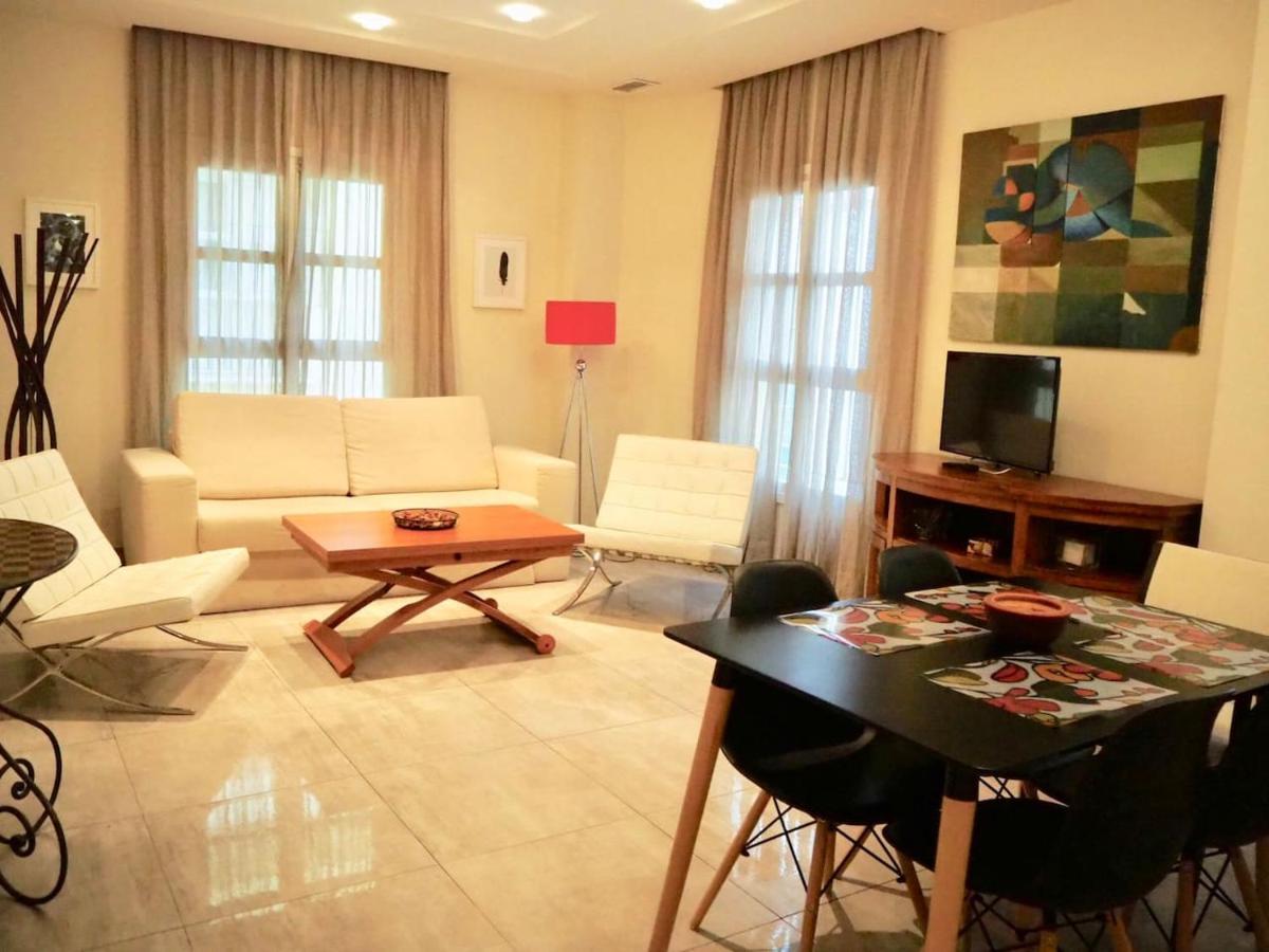 Apartamento Con Encanto En El Barrio De Santa Cruz Севілья Екстер'єр фото